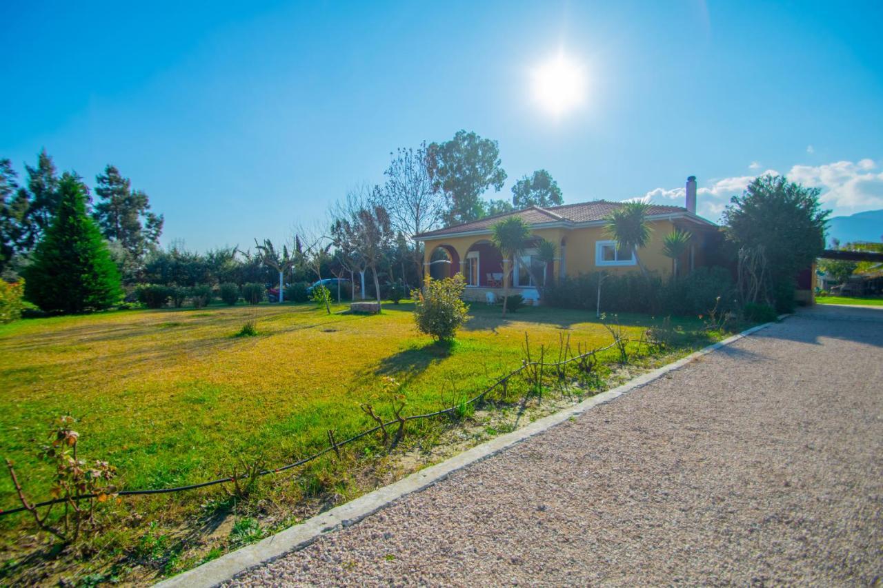 Loukas Farm House Villa Áyios Kírikos Exterior photo